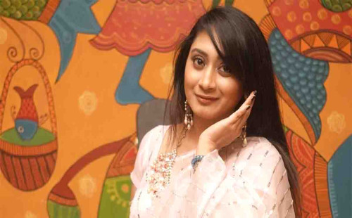 প্রকাশ্যে ক্ষমা চাইতে হবে স্বাগতাকে, পাঠানো হলো লিগ্যাল নোটিশ