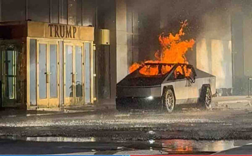 ট্রাম্পের হোটেলের সামনে সাইবার ট্রাকে বিস্ফোরণ, নিহত ১