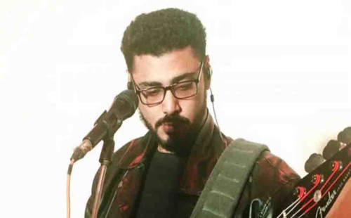 বাবার কবরের পাশেই চিরনিদ্রায় শায়িত হলেন শিল্পী রাতুলের