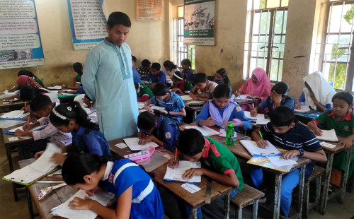  মিরসরাইয়ে ওএমআর পদ্ধতিতে প্রাথমিক বৃত্তি পরীক্ষার্থীদের মডেল টেস্ট সম্পন্ন 