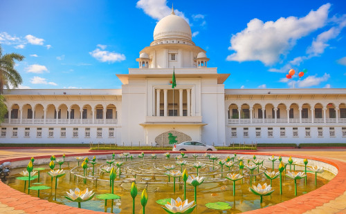 তত্ত্বাবধায়ক সরকার ব্যবস্থা—আগামীকাল চূড়ান্ত রায় দেবে সর্বোচ্চ আদালত