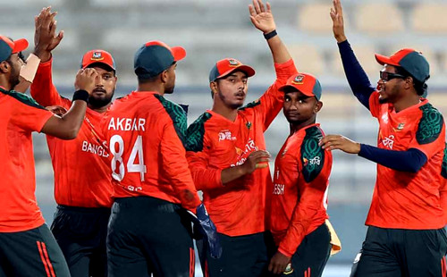 ভারতকে হারিয়ে ফাইনালে বাংলাদেশ