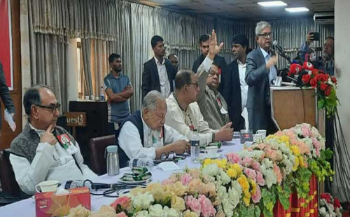 দেশ লিবারেল ডেমোক্রেসি না উগ্রবাদী রাষ্ট্রবিরোধীদের হাতে থাকবে —প্রশ্ন বিএনপি মহাসচিবের